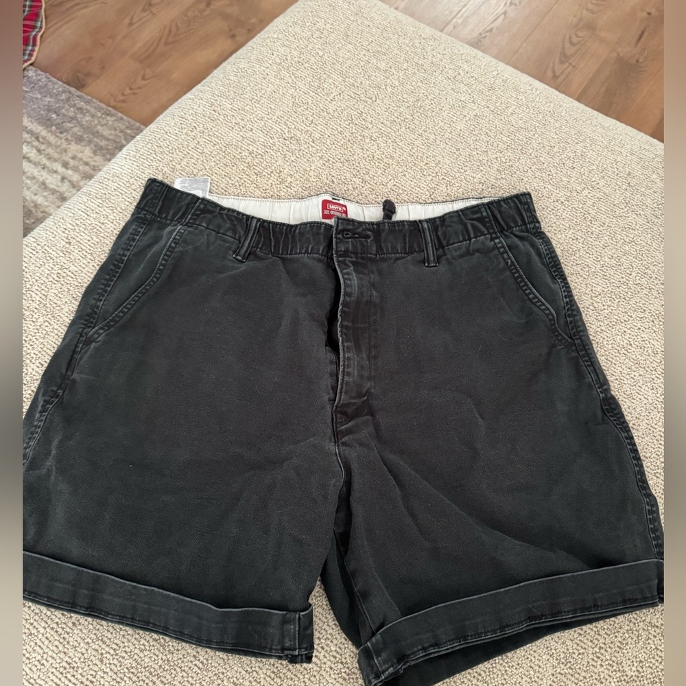 Men’s cargo shorts
